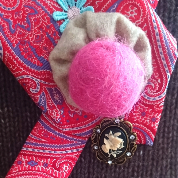 Upcycled Tie Necklace: - Picture 4 of 5